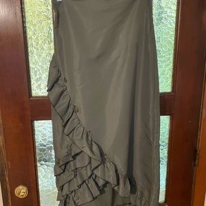Small Olive Long ruffled skirt